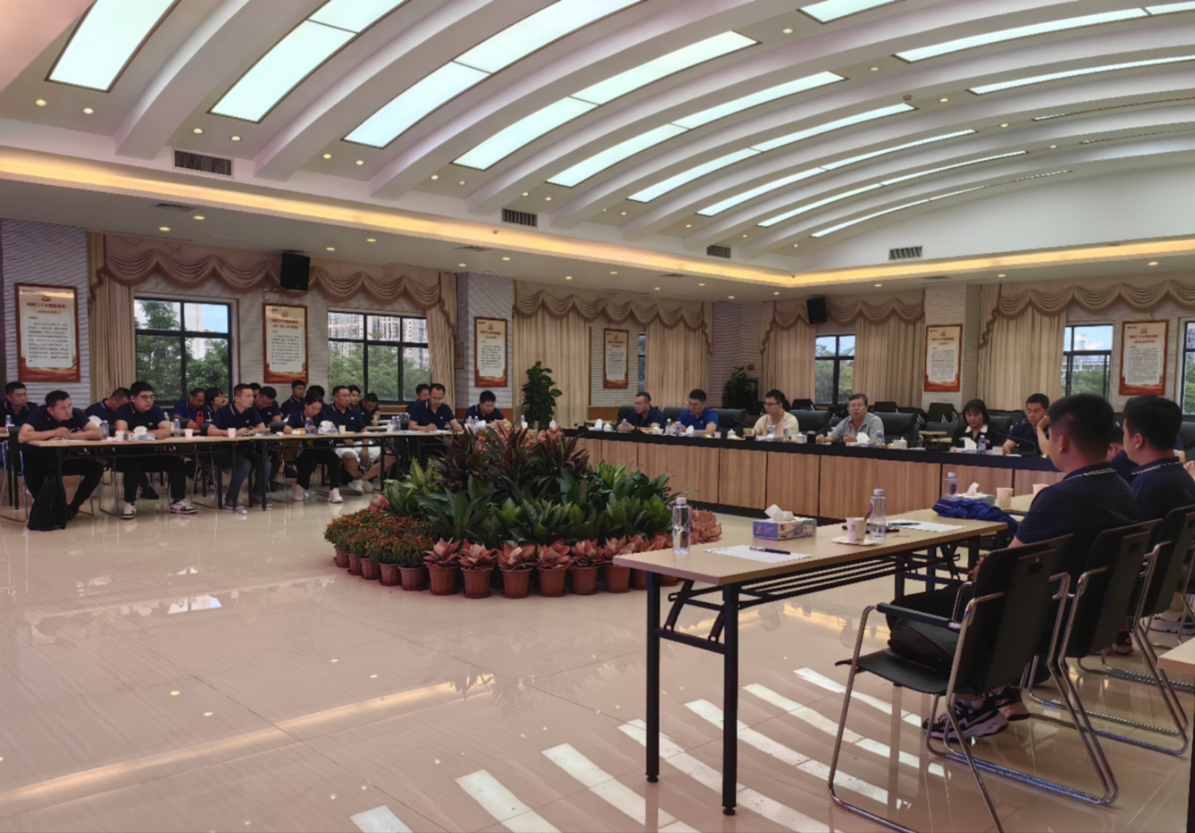 皇隆制藥 2024 年全國省區(qū)經(jīng)理半年工作會(huì)議順利召開